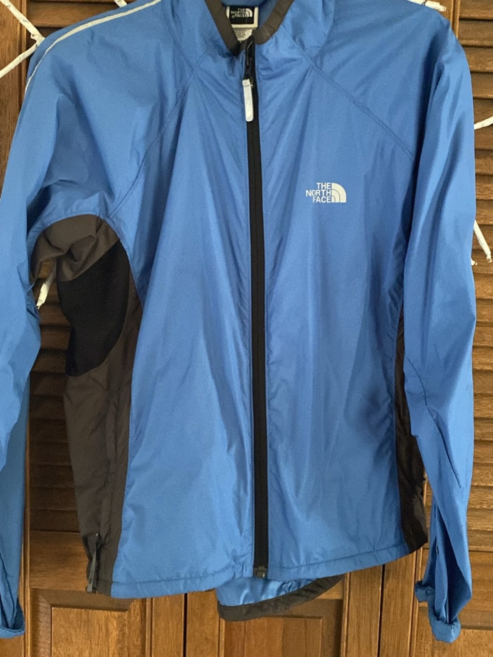 The North Face Women's Blue and Gray Shell Running Jacket